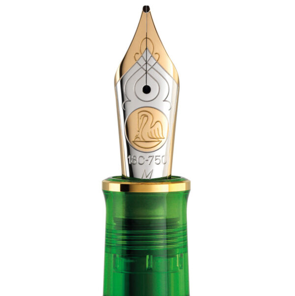 Pelikan Souverän M800 Green Demonstrator fountain pen