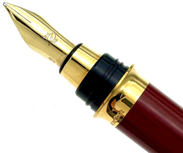 S.T. Dupont Montparnasse Chinese Red Lacquer fountain pen