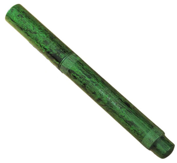 Eboya Medium Kyouka Kunpuu Green fountain pen
