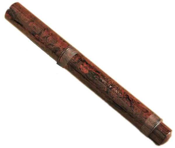 Eboya Kyouka Medium Tanshin Red fountain pen