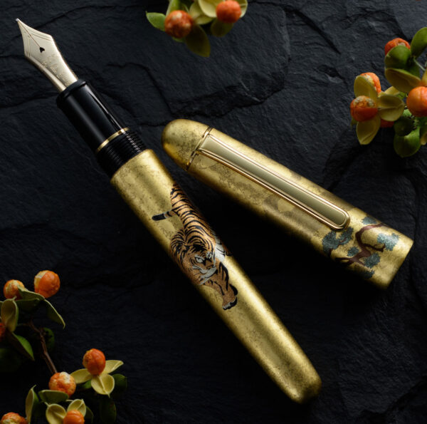 Platinum 3776 Century Kanazawa Gold Leaf Matsu Tora