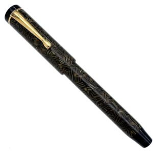 Bexley Tiger Eye fountain pen - capped