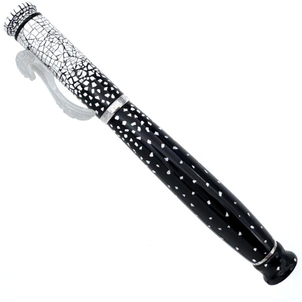 Lominchay Snow Limited Edition fountain pen