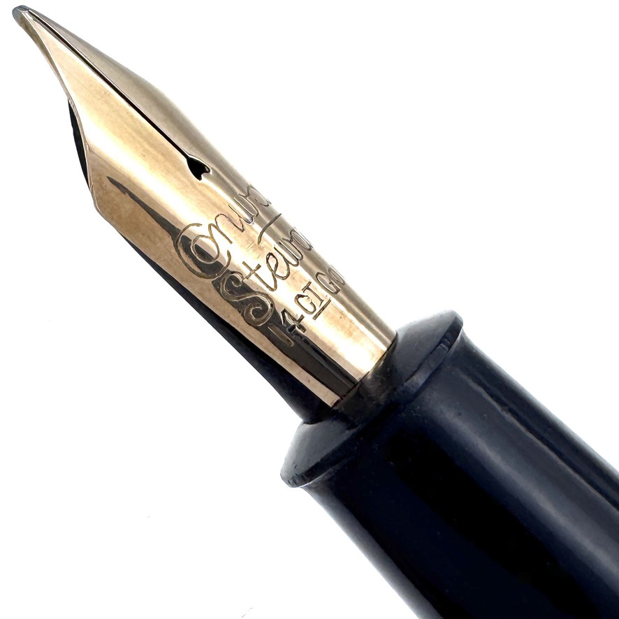 Conway-Stewart-No.-58-nib-side