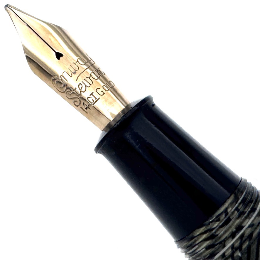 Conway-Stewart-No.-58-nib-top