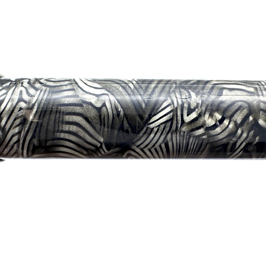 Conway-Stewart-No.-58-pattern-detail