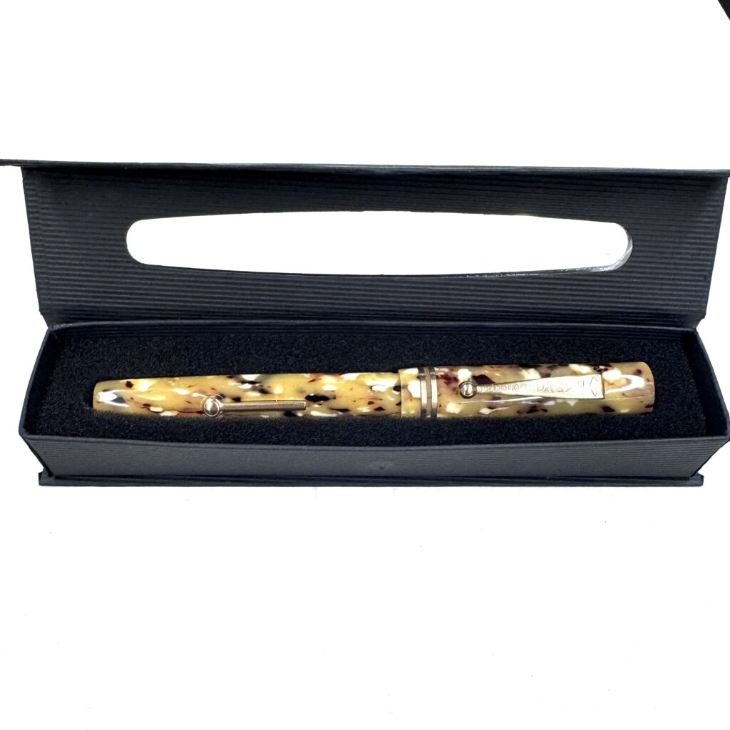 Diamond Point Tan Marble Celluloid - Image 7