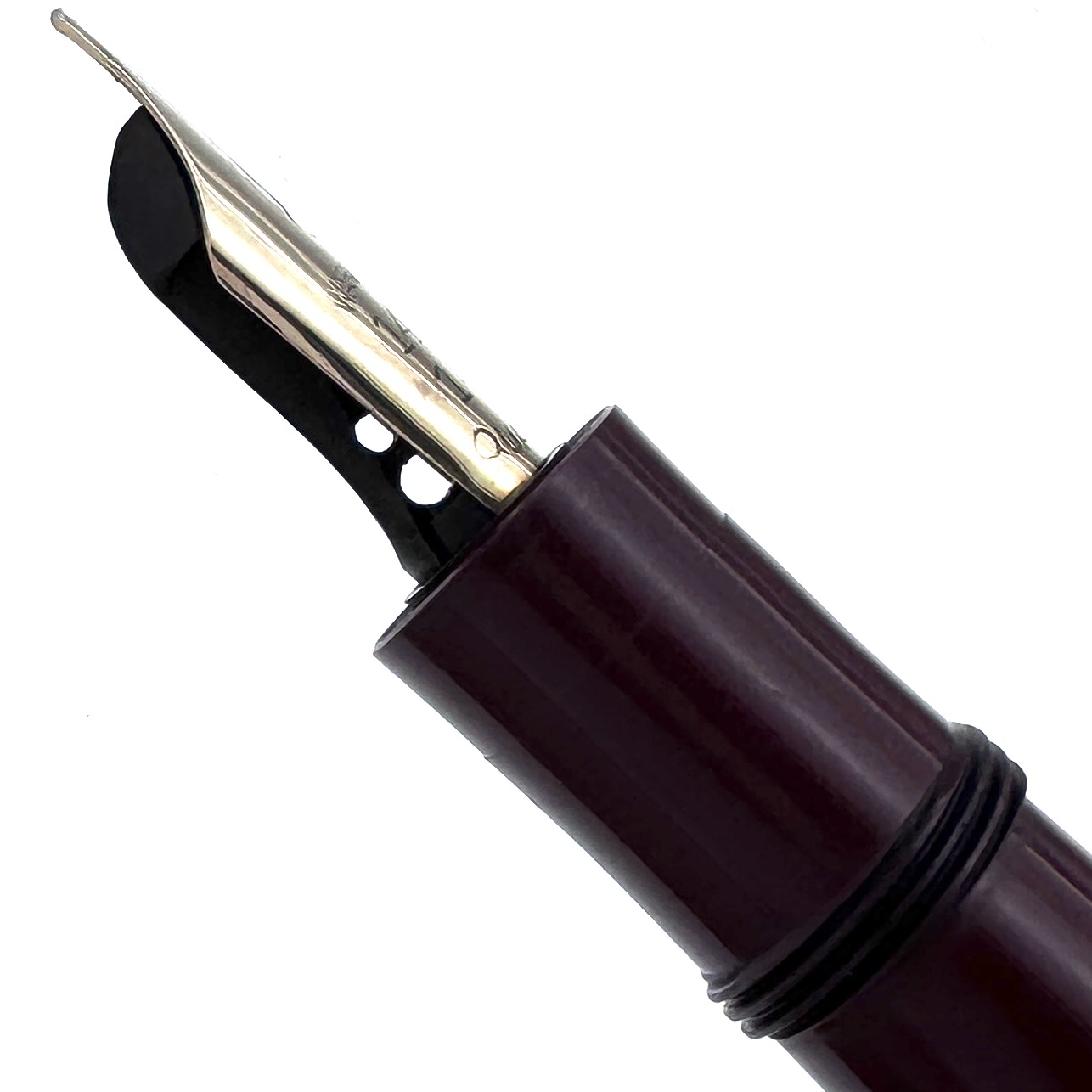 Hoesch-Mini-Fountain-Pen-nib-side