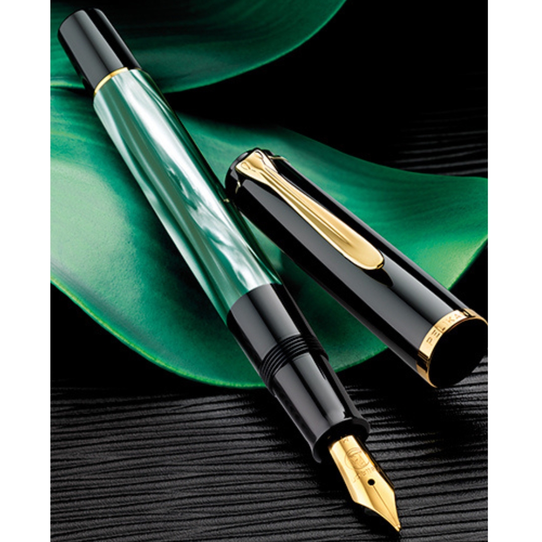 Pelikan M200 Classic Green Marbled fountain pen