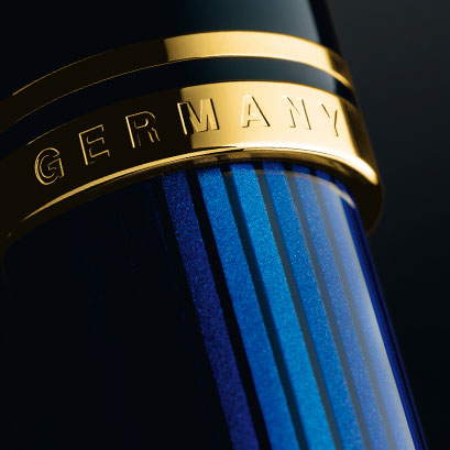 Pelikan Souveran Blue Black fountain pen