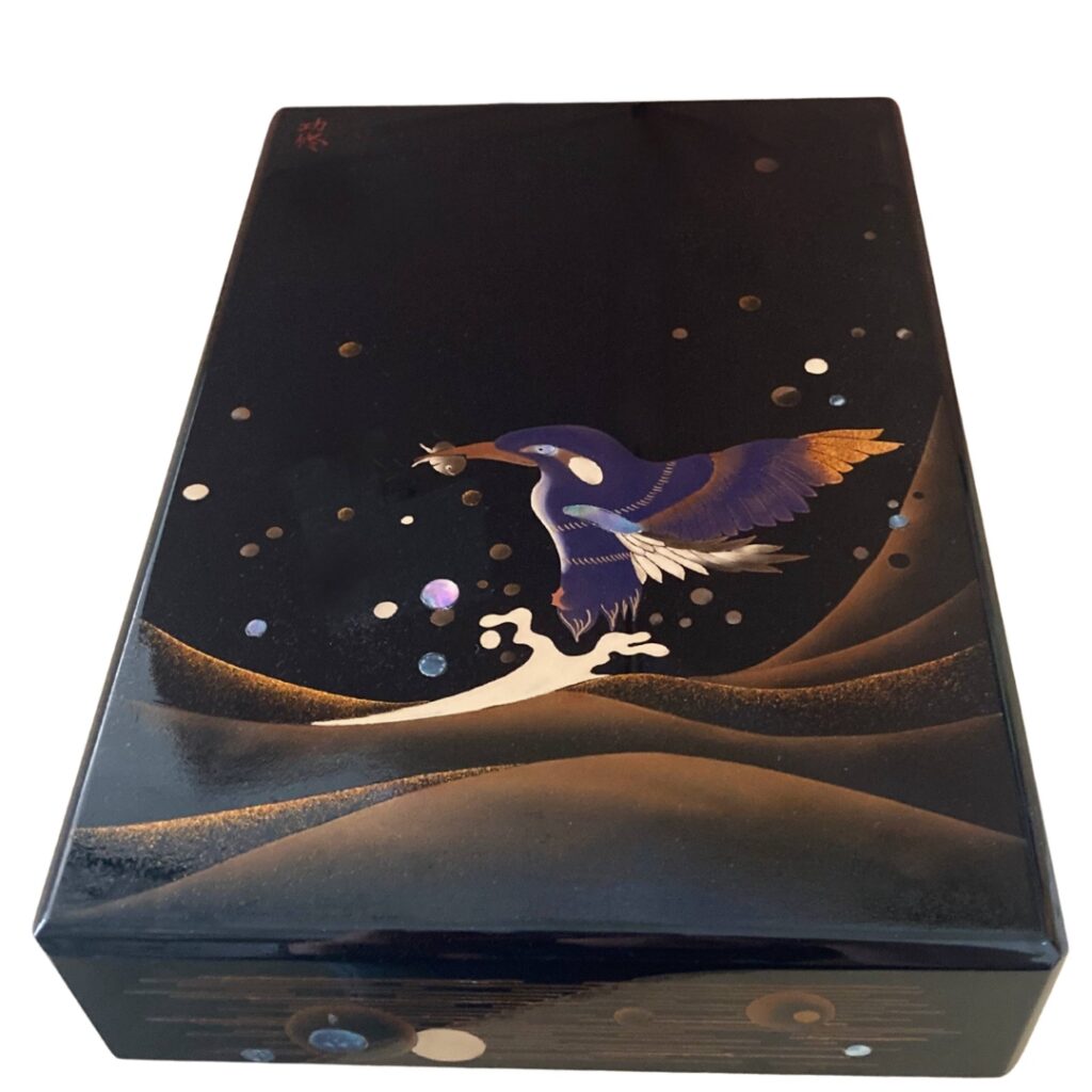 Kingfisher Urushi Maki-e Pen Storage Box